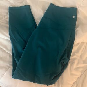 Lululemon Athletica - 25”